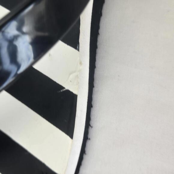 Kate Spade Striped Flip Flops 10 Stylish Summer Sandals - Picture 7 of 9